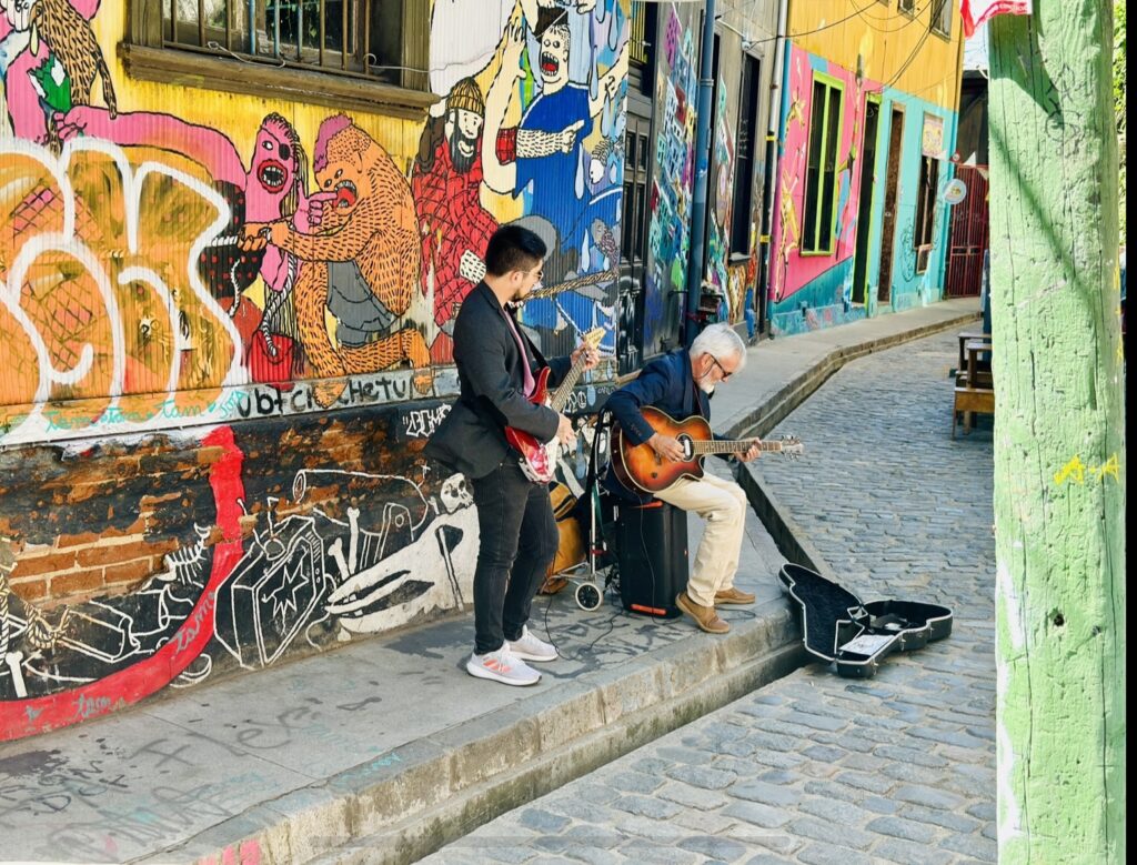 Valparaiso Street musicians, Chile